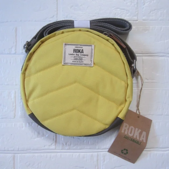 NWT ROKA PADDINGTON CROSSBODY BAG IN CUSTARD - Size Small/medium - Picture 3 of 6